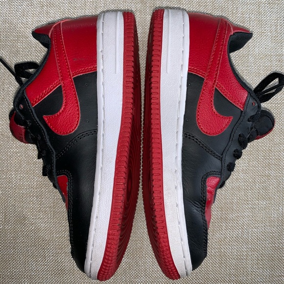 Kids Nike Air Force 1 red/black/white - Picture 2 of 7